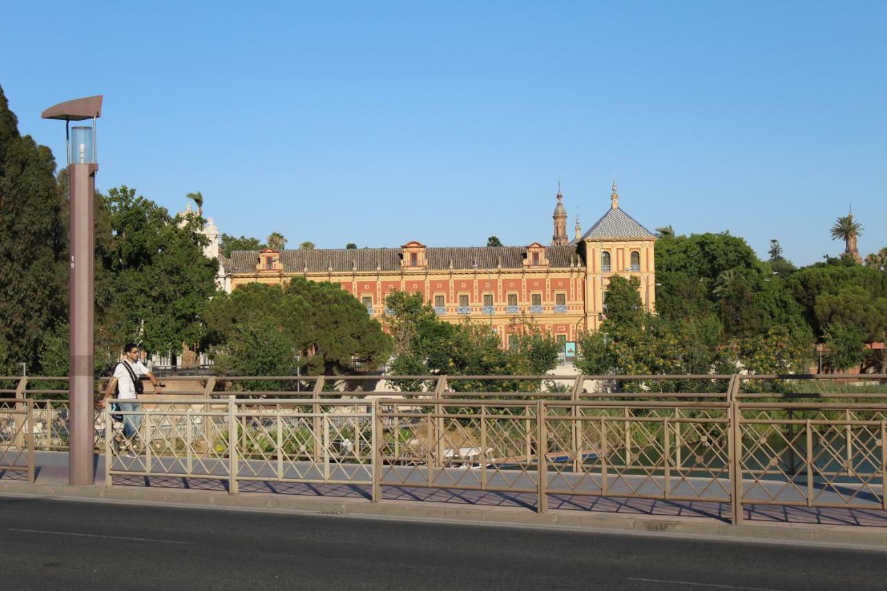 Resitur Luxury Suit 2 Seville Exterior photo